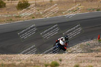 media/Apr-19-2025-AHRMA (Sat) [[3d98ca3309]]/Practice/Group 4/Turn 6/